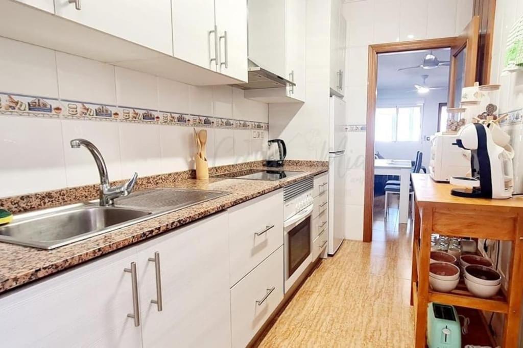 Agreable Appartement Avec Piscine Commune San Pedro del Pinatar Exteriör bild